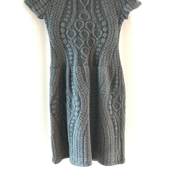 Little grey dress. Perfect for fall season - Picture 4 of 9